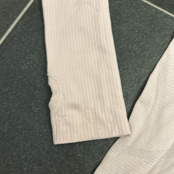 Lululemon pink long sleeve top - Picture 5 of 13